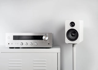 Kanto SP32PLW 32" Tall Bookshelf Speaker Floor Stands - Pair, White Kanto