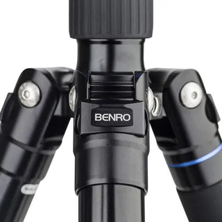 Benro A3883 Reverse-Folding Aluminium Travel Tripod with S6Pro Fluid Video Head