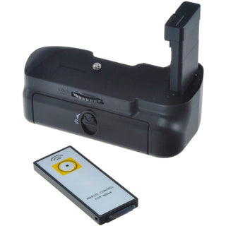 Jupio Nikon D5100/D5200 Battery Grip with Remote & AA Cylinder