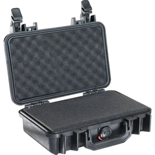 Pelican 1170 Case with Foam (Black)