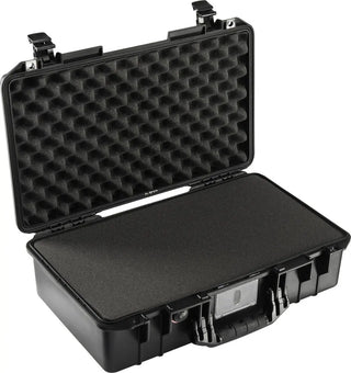 Pelican 1525 Air Case with Foam in Black