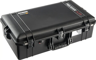 Pelican 1605 Air Case with TrekPak Divider System in Black