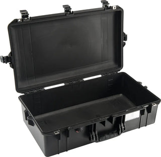 Pelican 1605 Air Case with NO Foam in Black