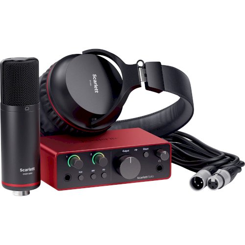 Focusrite Scarlett Solo Studio USB-C Audio Interface with Microphone and Headphones (4th Gen)